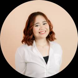 Copywriter & Creative Content Manager