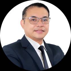 Experienced Bookeeper, Banker, Government Officer