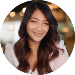 Social Media Manager/ Graphic Designer