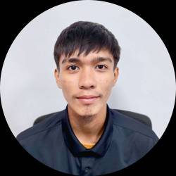 Creative Multimedia Specialist with Customer-centered Experience