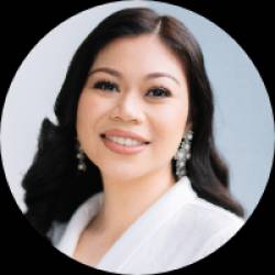 Graphic Design/ Product Researcher/ Incoder