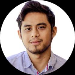 Social Media Manager with Graphic Design Skills