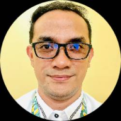 Bachelor of Laws/Juris Doctor, Legal Researcher/Paralegal, D
