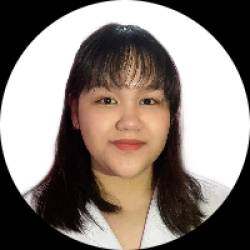 Freelance Writer, Social Media Manager, and Digital Marketin