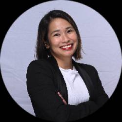 Virtual Assistant with legal, real estate and customer service background