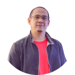 People Manager focusing on Customer Service and Technical Support