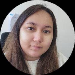 Social media manager with human resource background