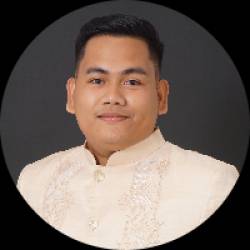 Wedding Photographer & Photo Editor