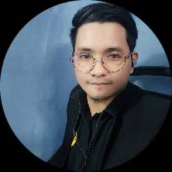 Customer Service and Technical Support Expert