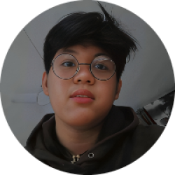 Professional Graphic artist & video editor