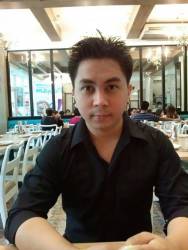 Graphic Designer / Web Developer / WordPress Designer