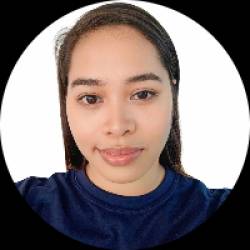 Customer Experience, Finance & Multimedia Specialist