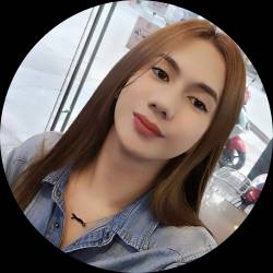 pharmacy assistant and online teacher