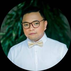 Seasoned Social Media Manager and Content Creator