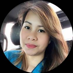 A licensed nurse who has worked in hospitals and with experi