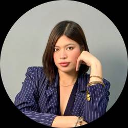 Medical Laboratory Scientist | Digital Entrepreneur | Wellness & Brand Strategis…