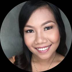 Social Media Manager with Graphic Design Skills(HIRE ME)