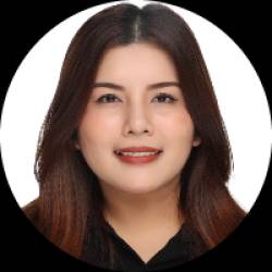 Voice and Chat Specialist