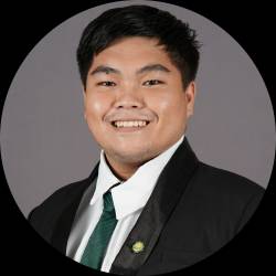 Multimedia Specialist with Accounting Background