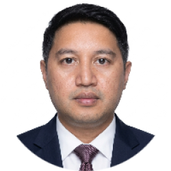 Accounting expert with graphic design skills
