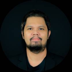 Laravel, Next.Js, Flutter, Docker, FastAPI, Zoho