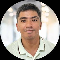 Graphic Designer · Content Researcher · Social Media Manag