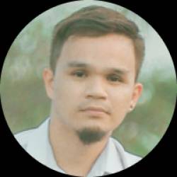 Video Editor / Graphic Designer