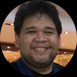 A copywriter highly experienced in Technical Support