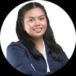 Legal Assistant with Contract Administration and Management Experience
