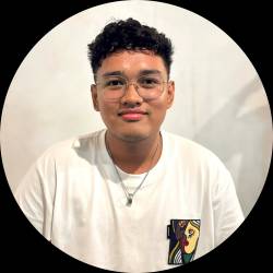 Graphic Designer / Video Editor / Web Design Expert