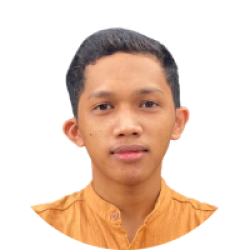 4 years experience in Website Dev, 4 years in SEO, Shopify