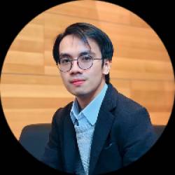 Journalist & Researcher, with an Australian Master's degree