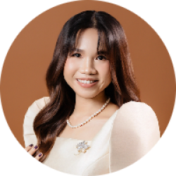 Paralegal / Notary Public / Lawyer