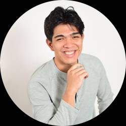Video Editor and Graphic Designer