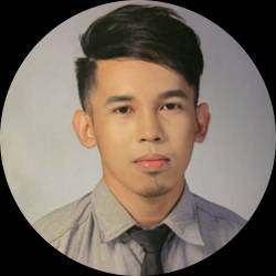 Senior UI/UX and Graphic Designer