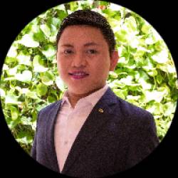 Restaurant Reservations Officer in a 5 Star Luxury Hotel