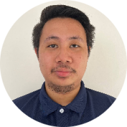UI/UX/Graphic Designer/Social Media Manager