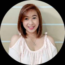 Marketing Manager/Social Media Manager with Graphic Design S