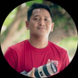 Freelance Graphic Artist and Video Editor