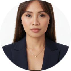 Customer Care Assistant & Experienced Social Media Moderator