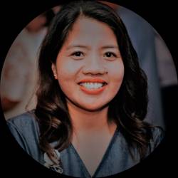 Virtual Assistant with Eight Years of Admin Experience
