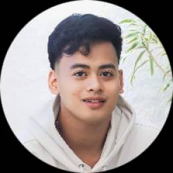 Video Editor and Graphic Designer