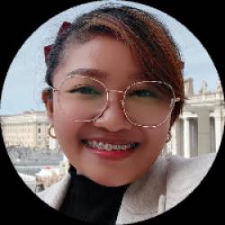 Customer Service Representative / Email and Chat support