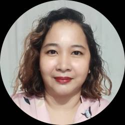 Shopify E-commerce / Social Media Manager / Graphic Designer