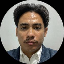 photographer and photo editor digital editing