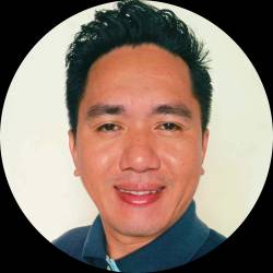 Chat / E-mail support expert or Back office