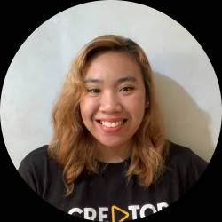 Community Manager and Graphic Designer