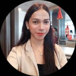 Customer Service Representative with Leadership Skills