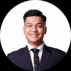 Customer Support Specialist II with Sales and Client Relationship Expertise