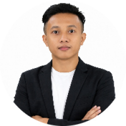 E-Commerce Store Manager | (Shopify • Amazon • eBay )